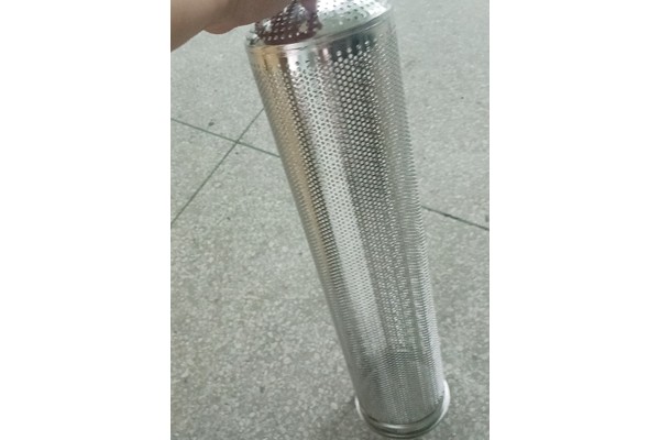 Czym są metalowe obudowy filtrów?